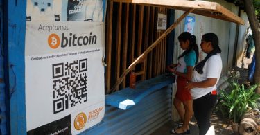 El Savador Suntik 420 Bitcoin ke Kas Negara