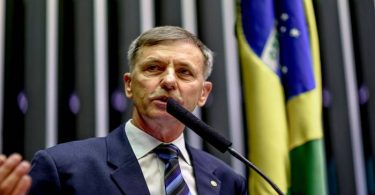Parlemen di Brazil Himbau Pegawai Terima Gaji Dalam Bentuk Cryptocurrency