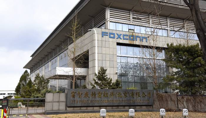 Mantap, Foxconn Dipastikan Bangun Pabrik EV di Indonesia